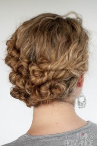 Hair-Romance-easy-twist-pin-updo-for-curly-hair